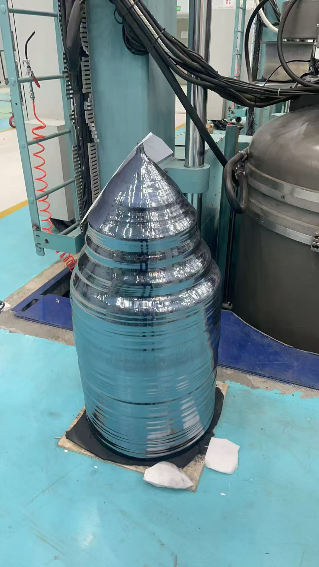 单晶硅毛坯生产现场 04